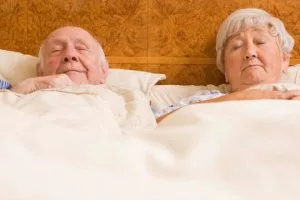 Cách sử dụng điều hòa an toàn cho gia đình có người già, bà bầu và trẻ nhỏ