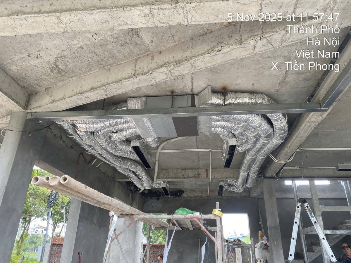 Thi công điều hoà giấu trần nối ống gió daikin tại khu đô thị Hà Phong Mê Linh