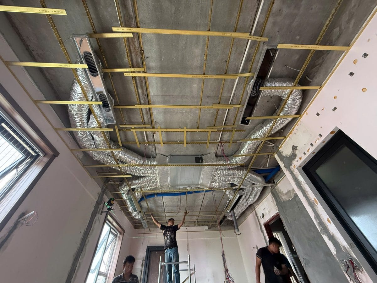 Lắp đặt điều hoà multi âm trần nối ống gió Daikin và Lg